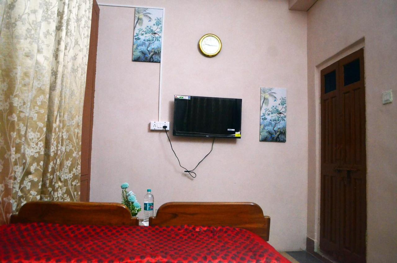 Budget At Banipark Llp *