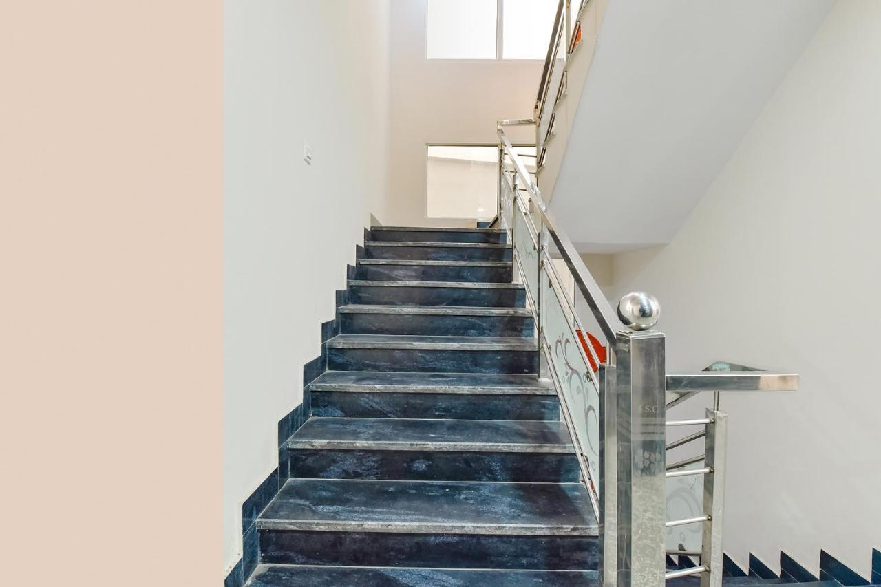 Fabhotel Sarvika Jaipur