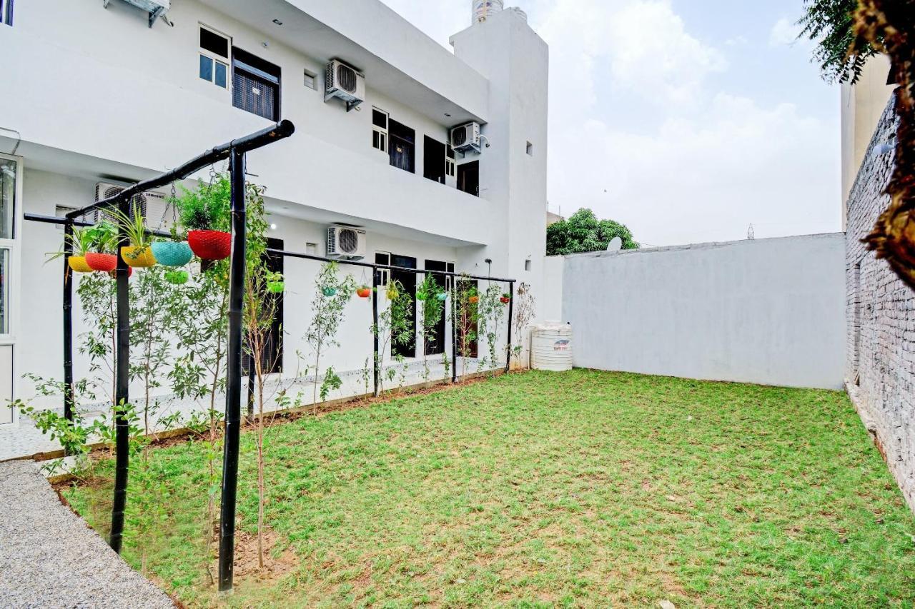 Oyo Flagship 81000 Shanti Palace