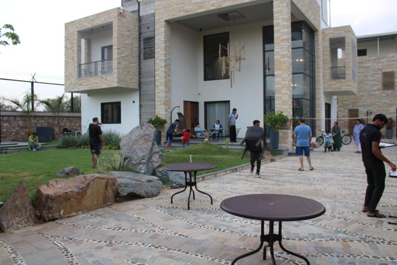 Yahvi The Farmhouse