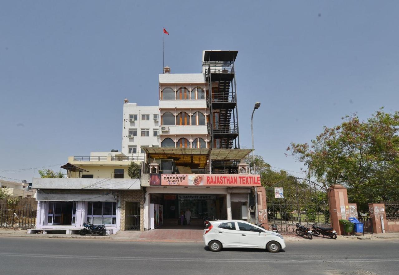 Hotel Oyo Heritage Haveli Jaipur