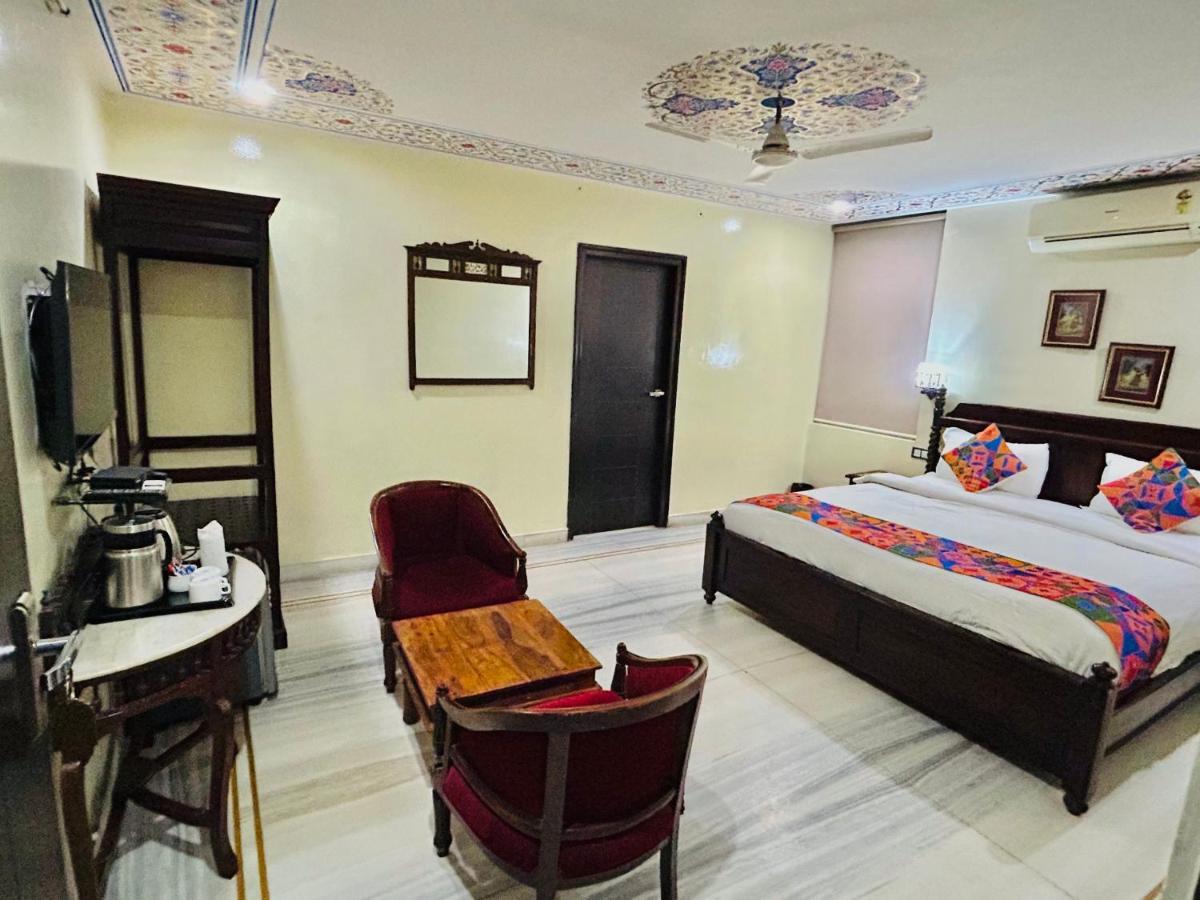 Hotel Gumaan Heritage Jaipur