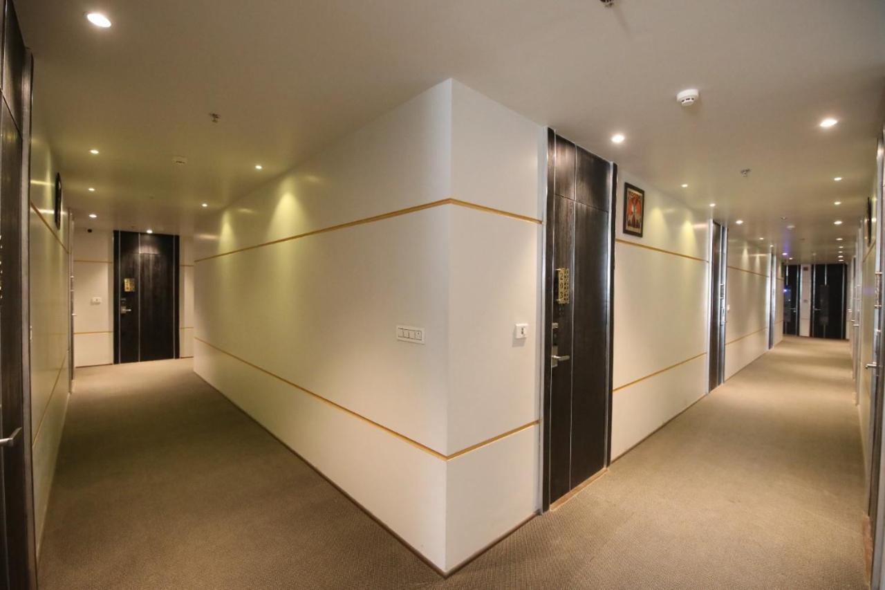 Hotel Shubh 3*