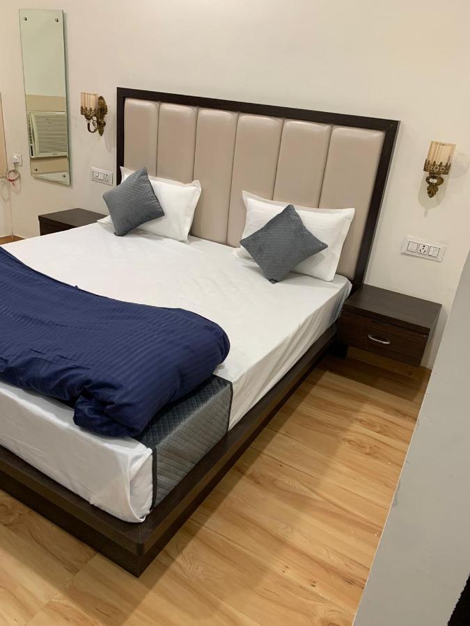 Farm stay The Sparkle Farm House Jaipur
