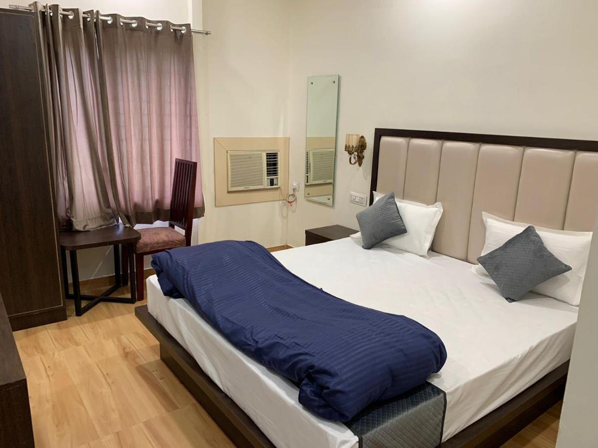 The Sparkle Farm House Farm stay