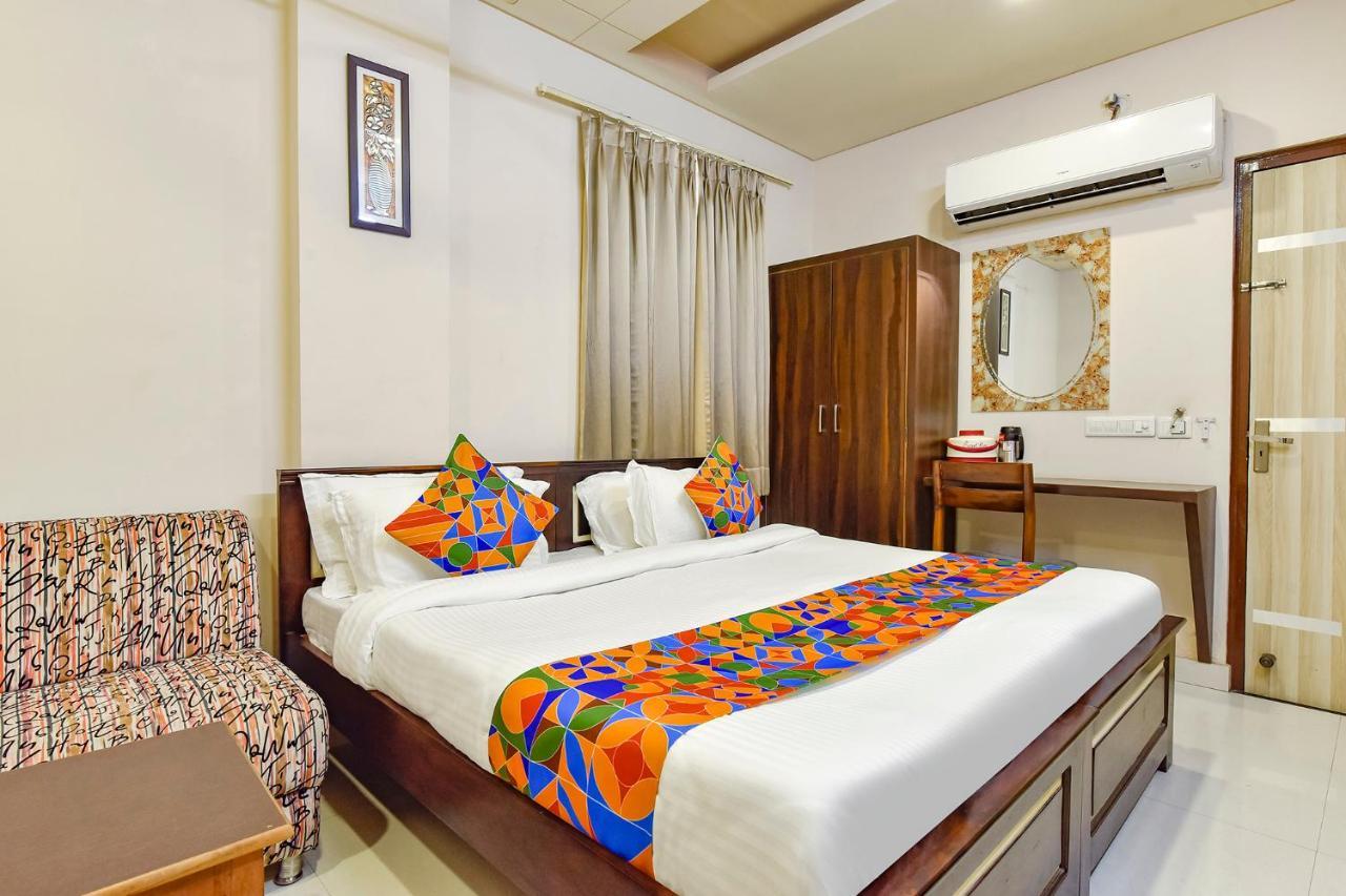 Fabhotel Gurukripa Hotel 3*