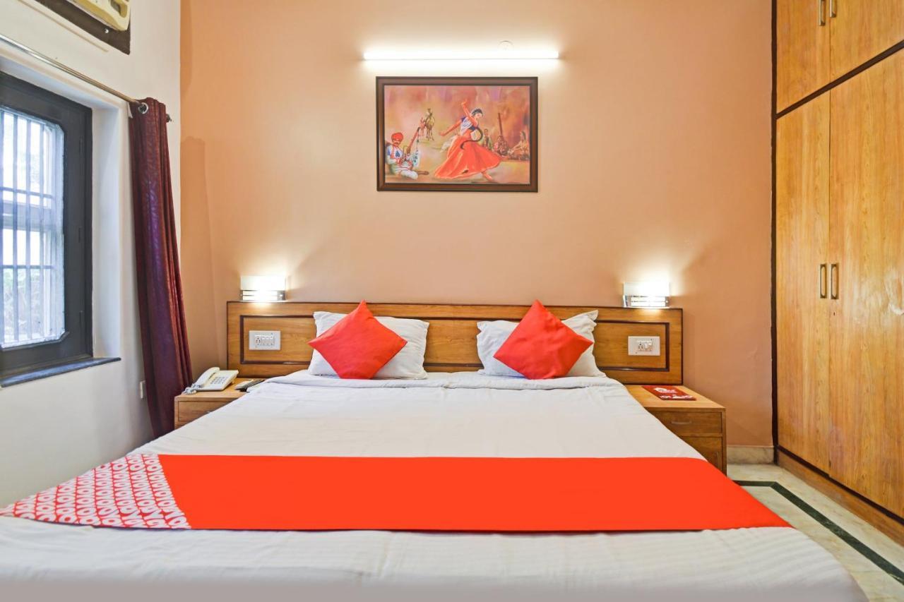 O 75407 Hawa Sadak Hotel 4*