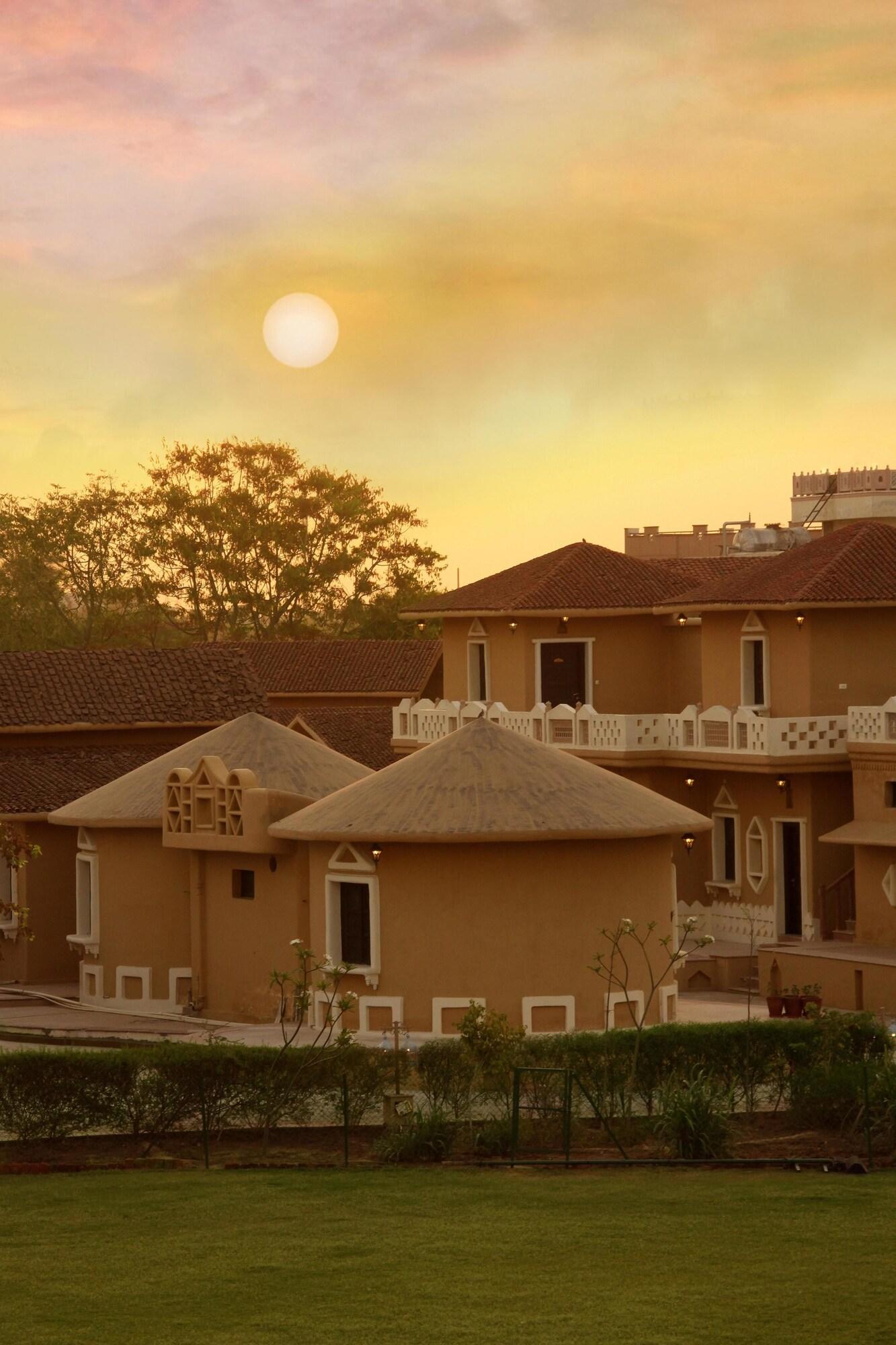 Pride Amber & Convention Centre Resort 4*