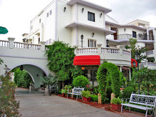Hotel Sugan Niwas Palace