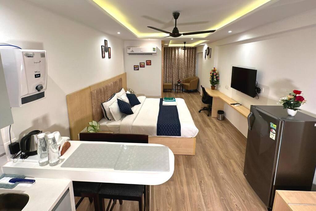 Aaj Studio Apt By Grand Anukampa With Pool *