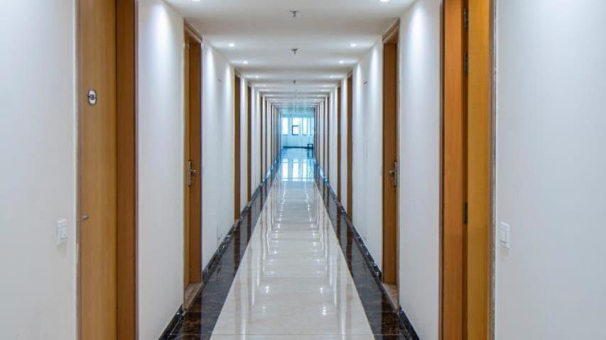 Aaj Studio Apt By Grand Anukampa With Pool Apartment