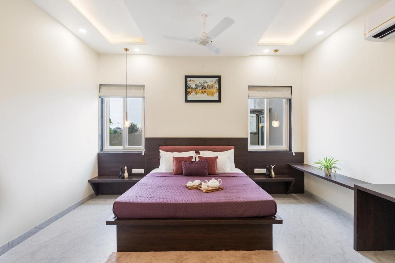 Stayvista's The Rose Gold - City-center With Private Pool, Games & Kids Zone Jaipur