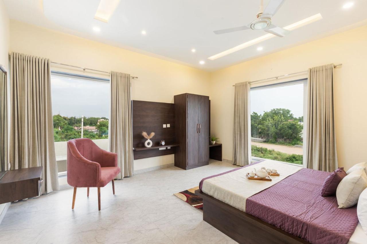 Villa Stayvista's The Rose Gold - City-center With Private Pool, Games & Kids Zone Jaipur