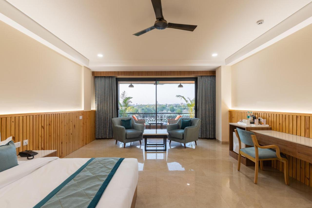 Highway King Bagru Hotel 3*