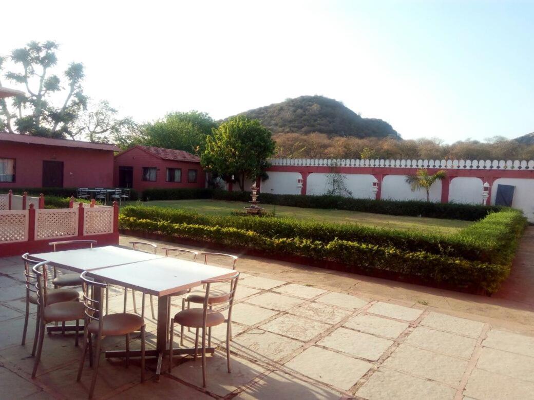 Maharaja Palace Hotel Jaipur