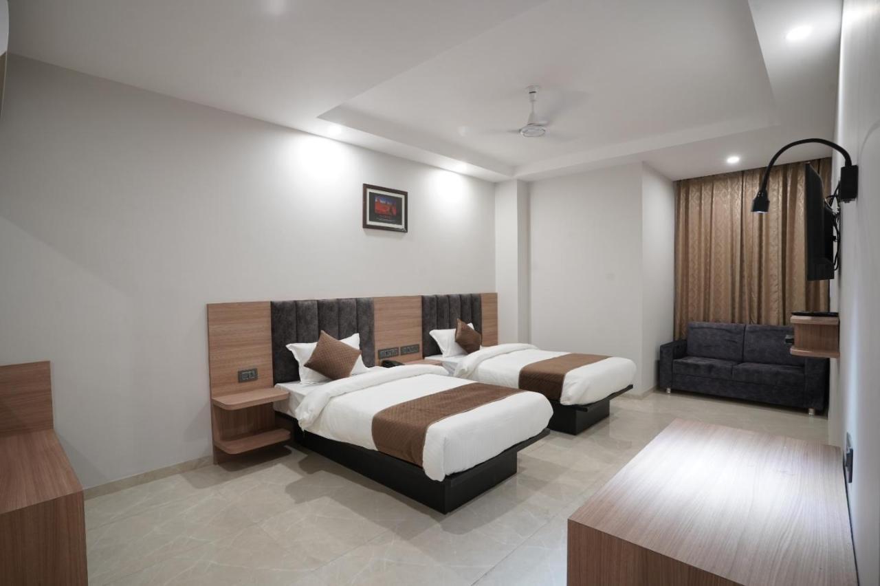 Krishna Hotel