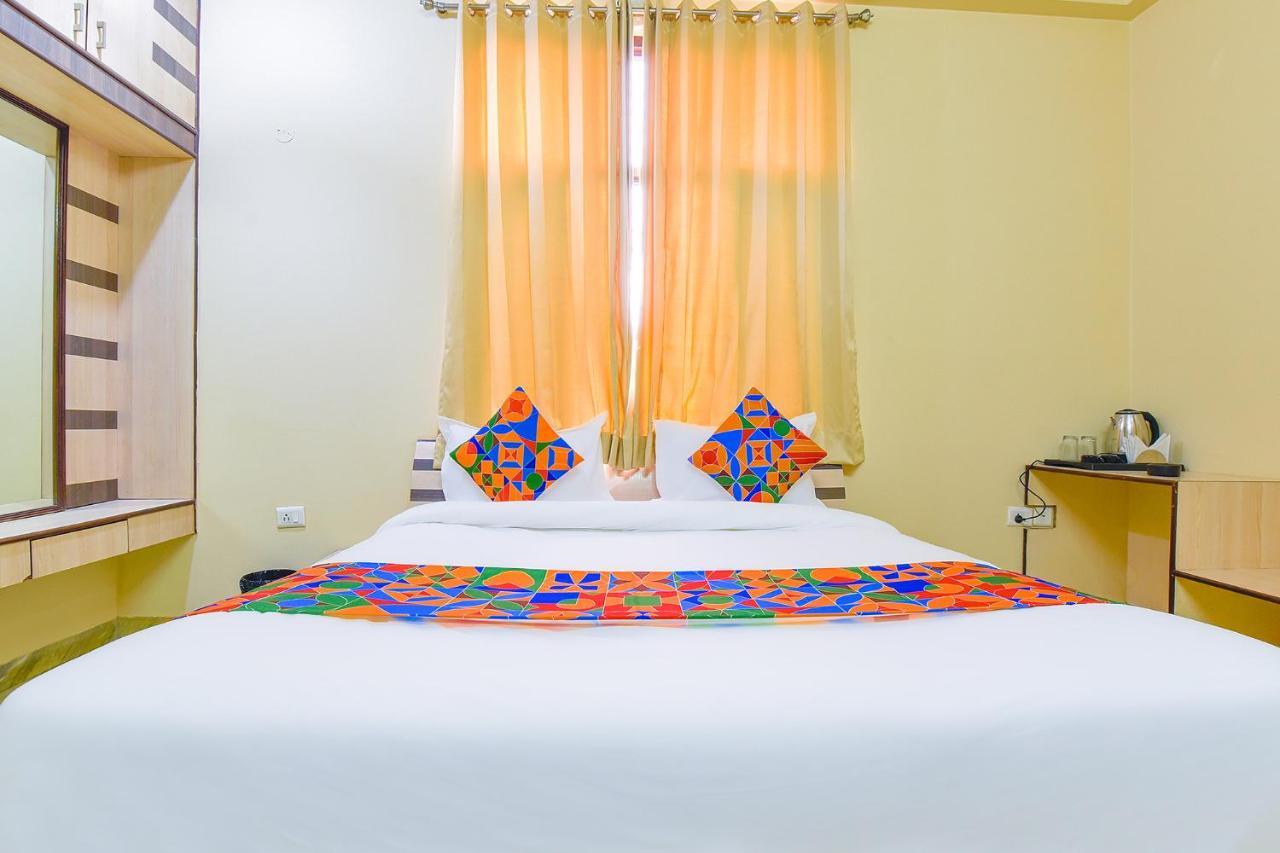 Hotel Fabhotel The Grand Kailash