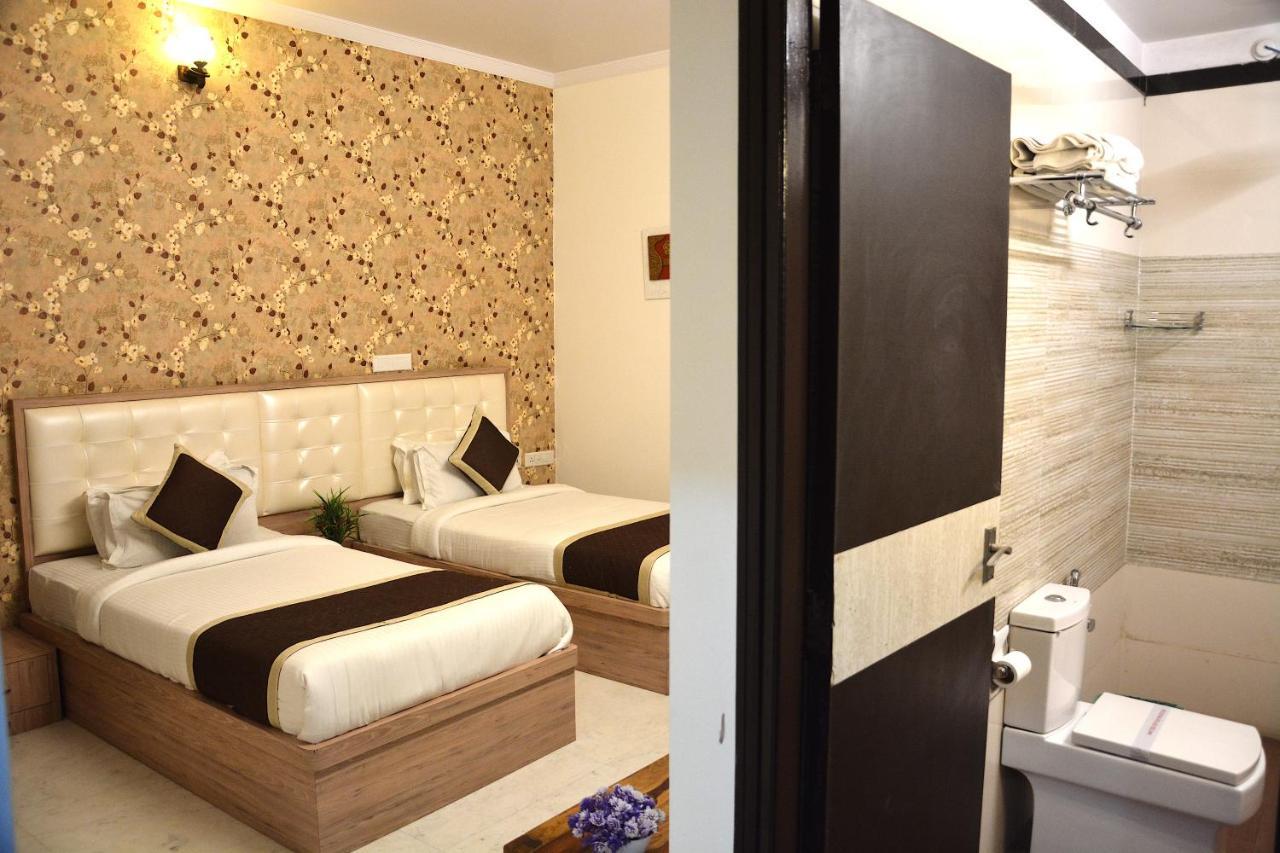 Hotel The White Tulip Jaipur
