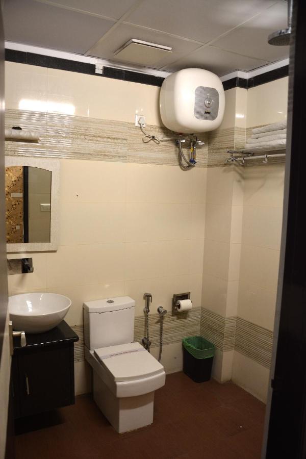 The White Tulip Hotel 3*