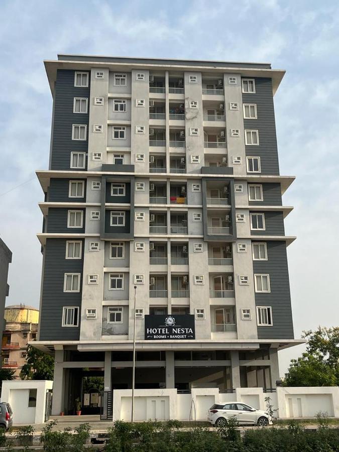 Nesta Hotel