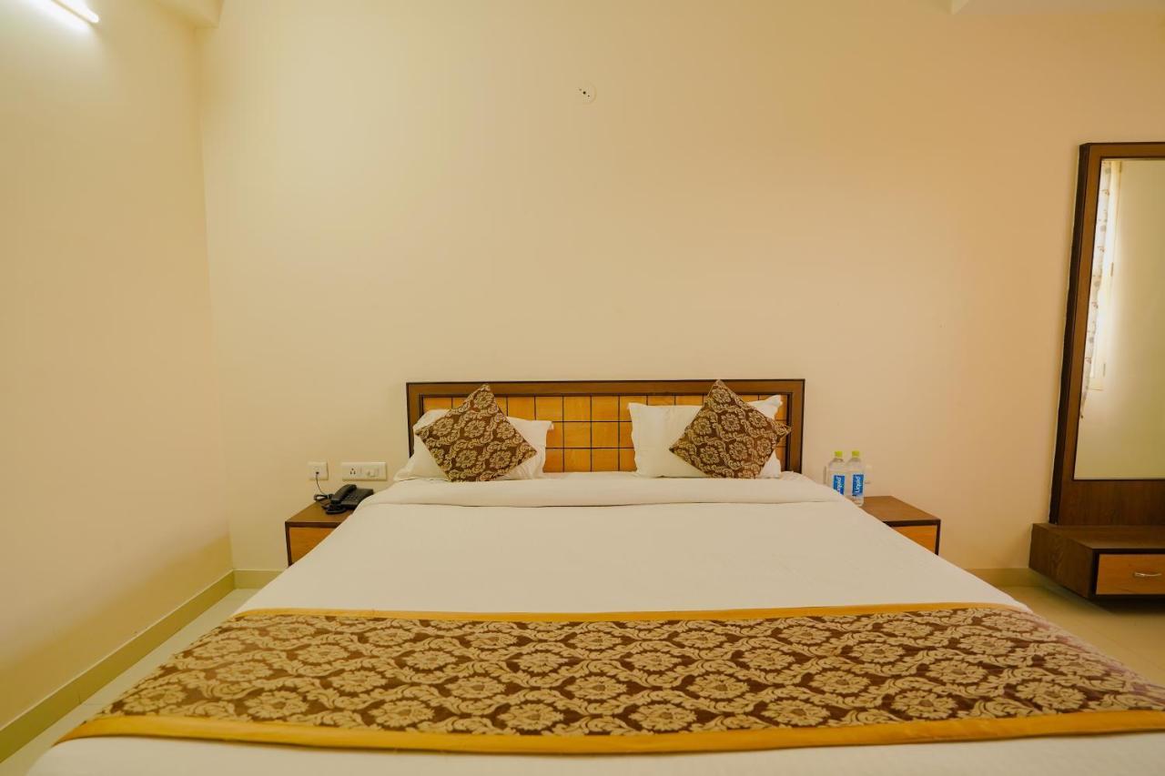 Cheelgadi Hotel