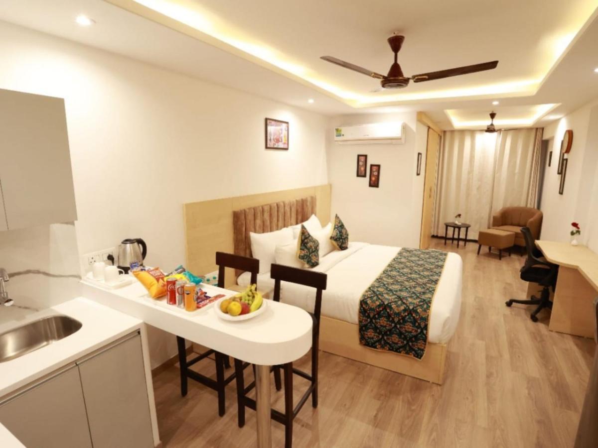 Diona Suites