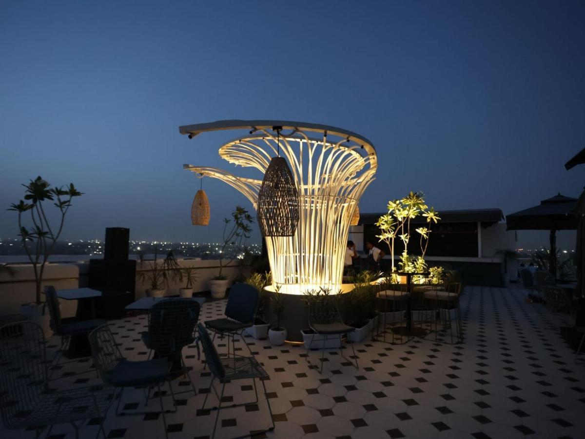 Hotel Diona Suites 3*