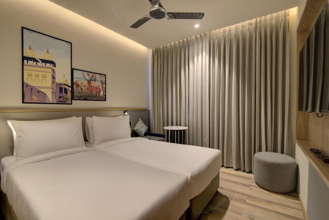7 Apple Pratap Nagar, *