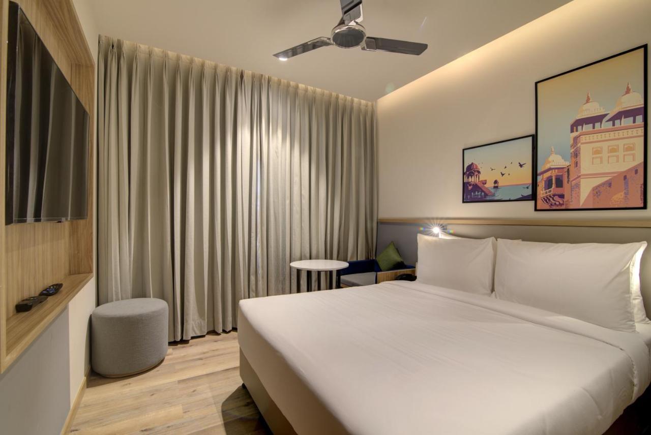 7 Apple Pratap Nagar,