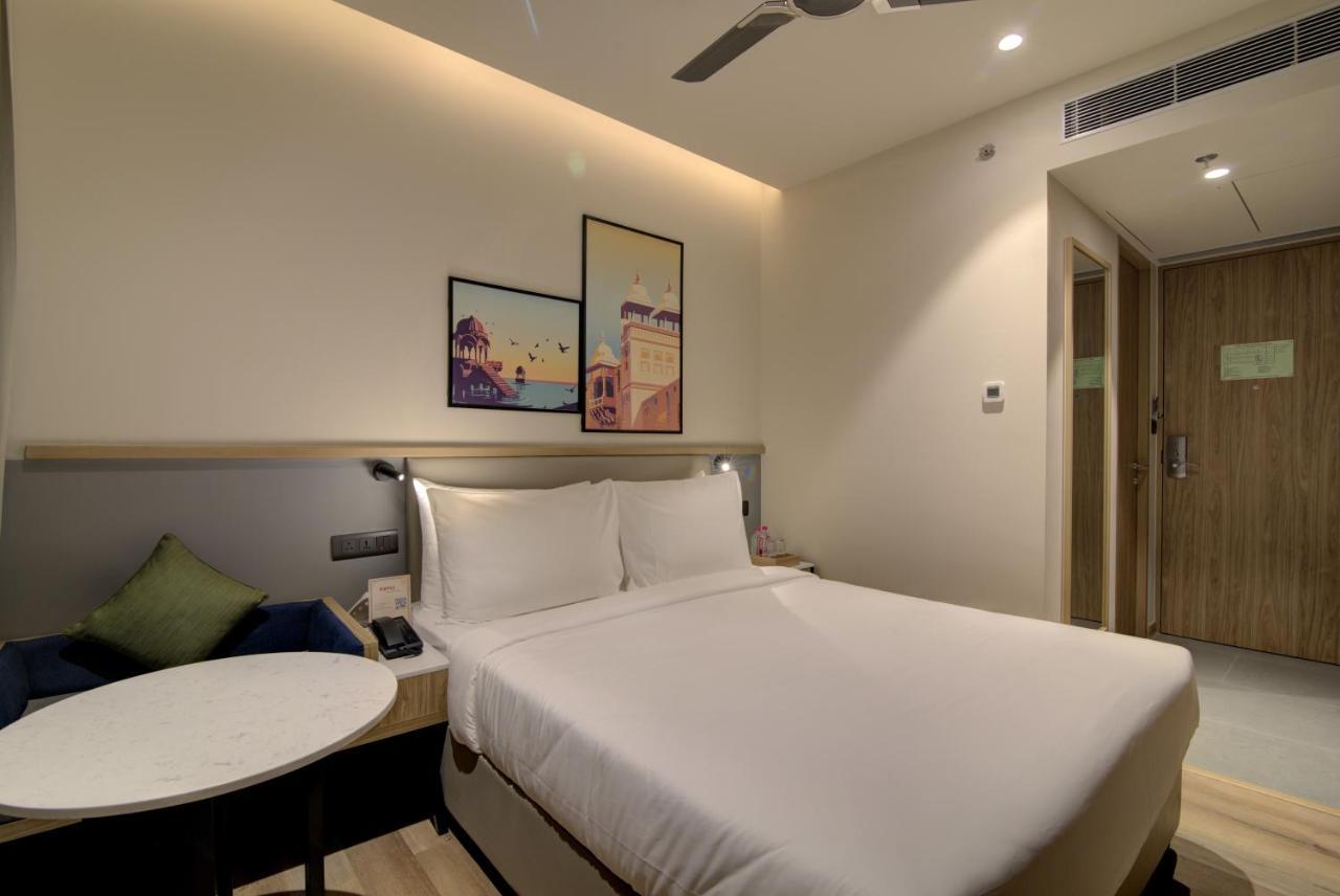 7 Apple Pratap Nagar, * Jaipur