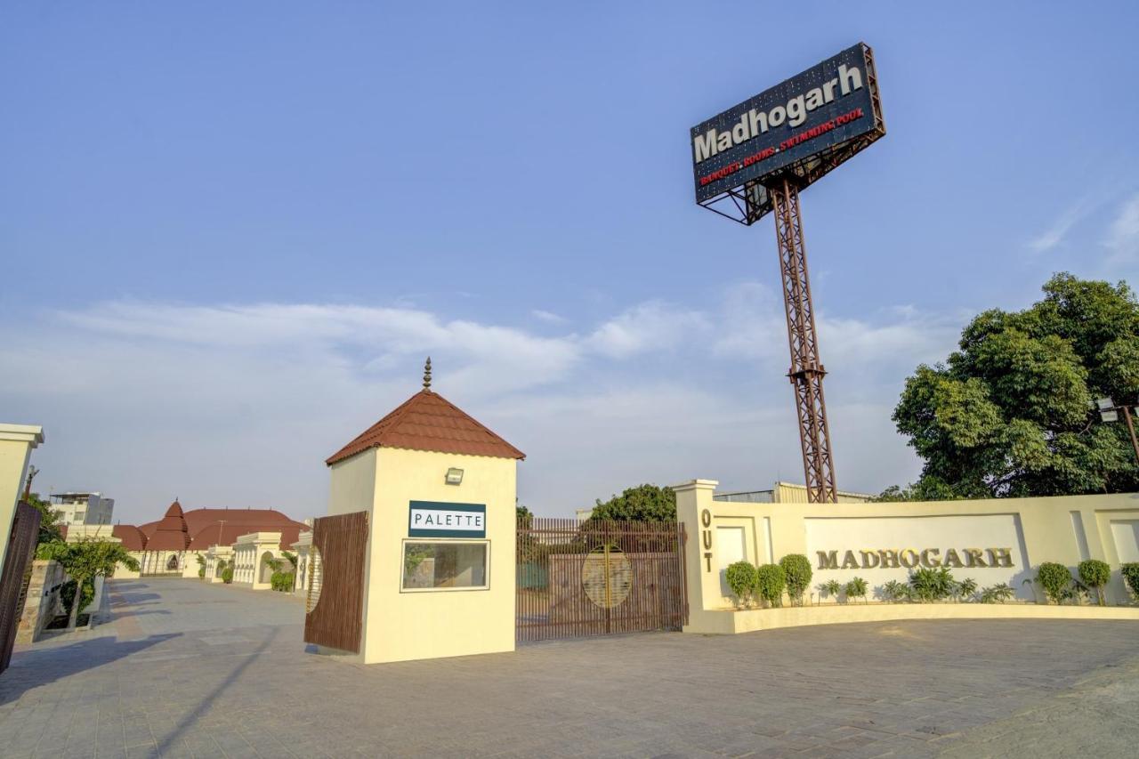Resort Palette - Madhogarh Jaipur