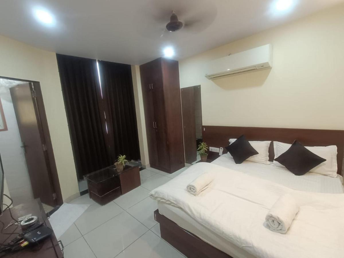Shree Narayan Palace