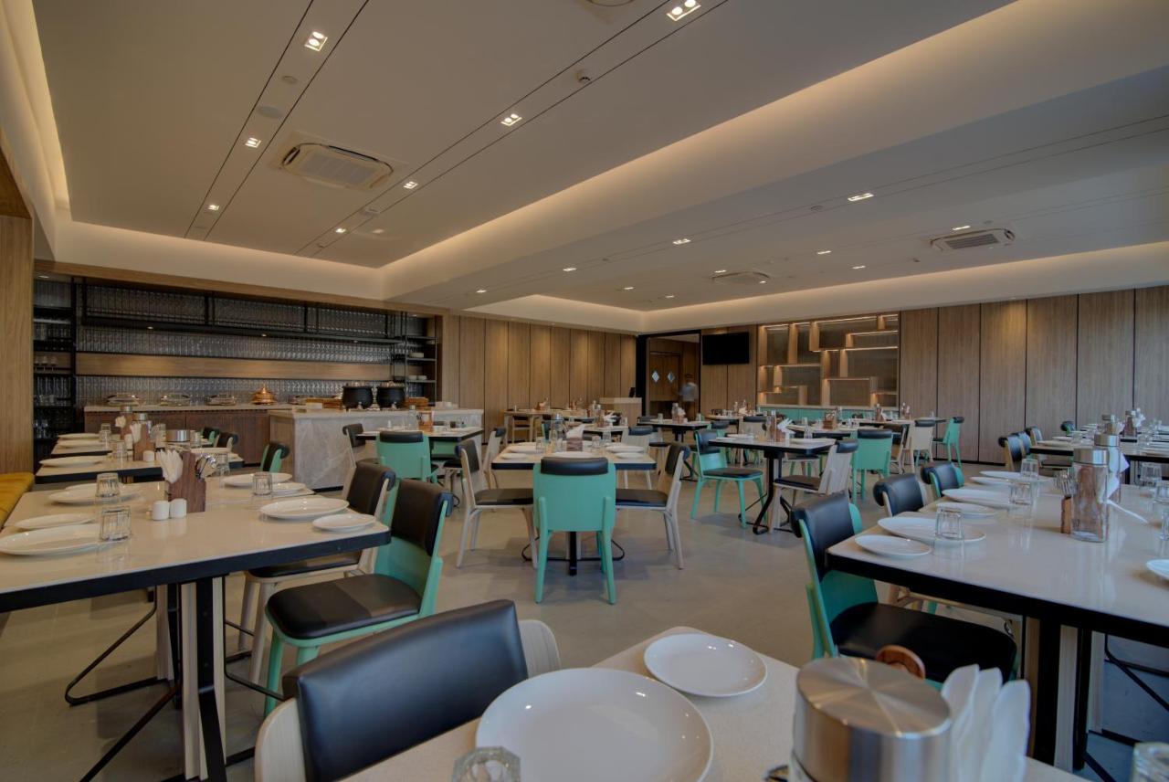 Hotel 7 Apple Pratap Nagar, Jaipur