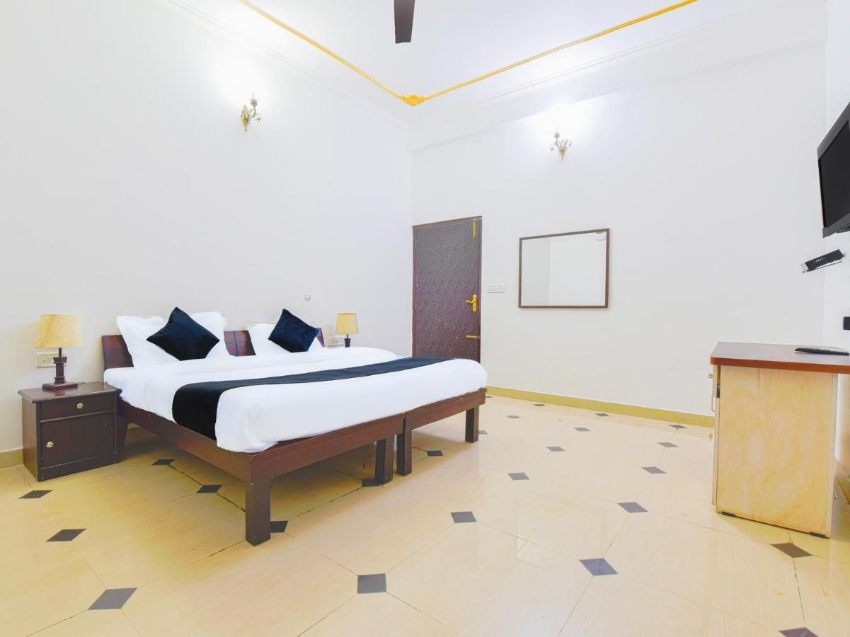 Kunadi Kothi 3*