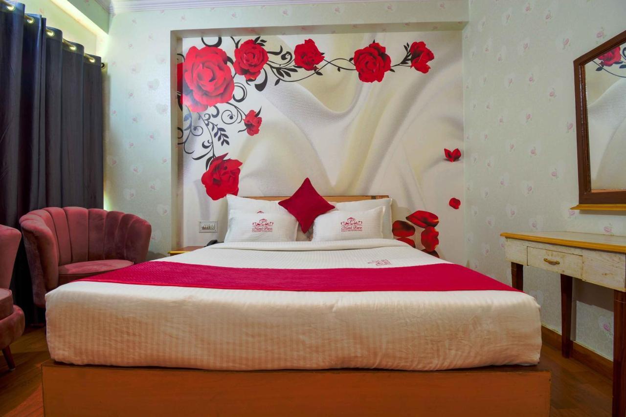Parv Hotel