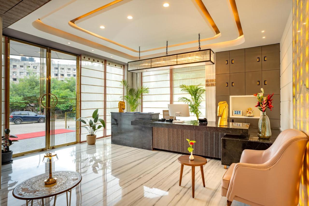 Inde Signature Hotel