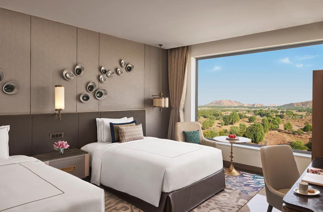 Hotel Taj Amer, 5*