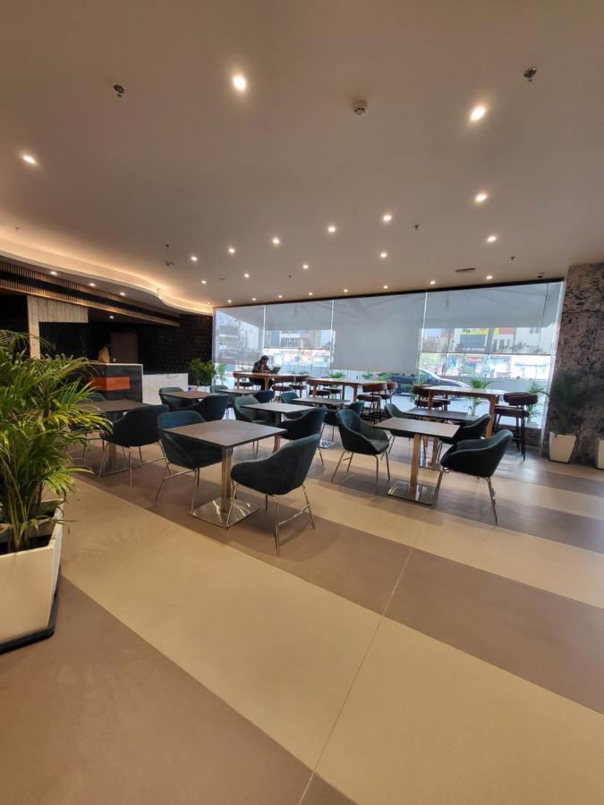 Hotel Express & Gopalpura Jaipur