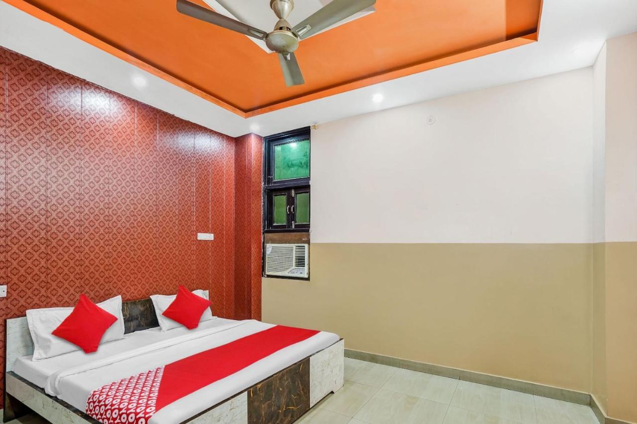 O Swastik & Restaurant 4*
