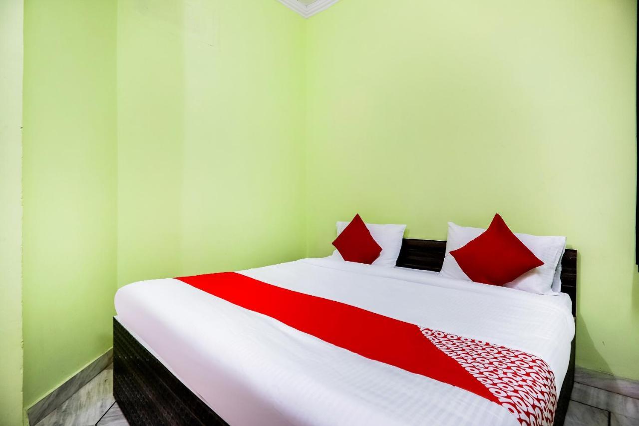 Oyo Flagship 66940 New Delhi Grand Jaipur