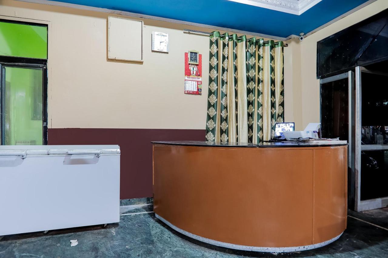 Hotel Oyo Flagship 66940 New Delhi Grand