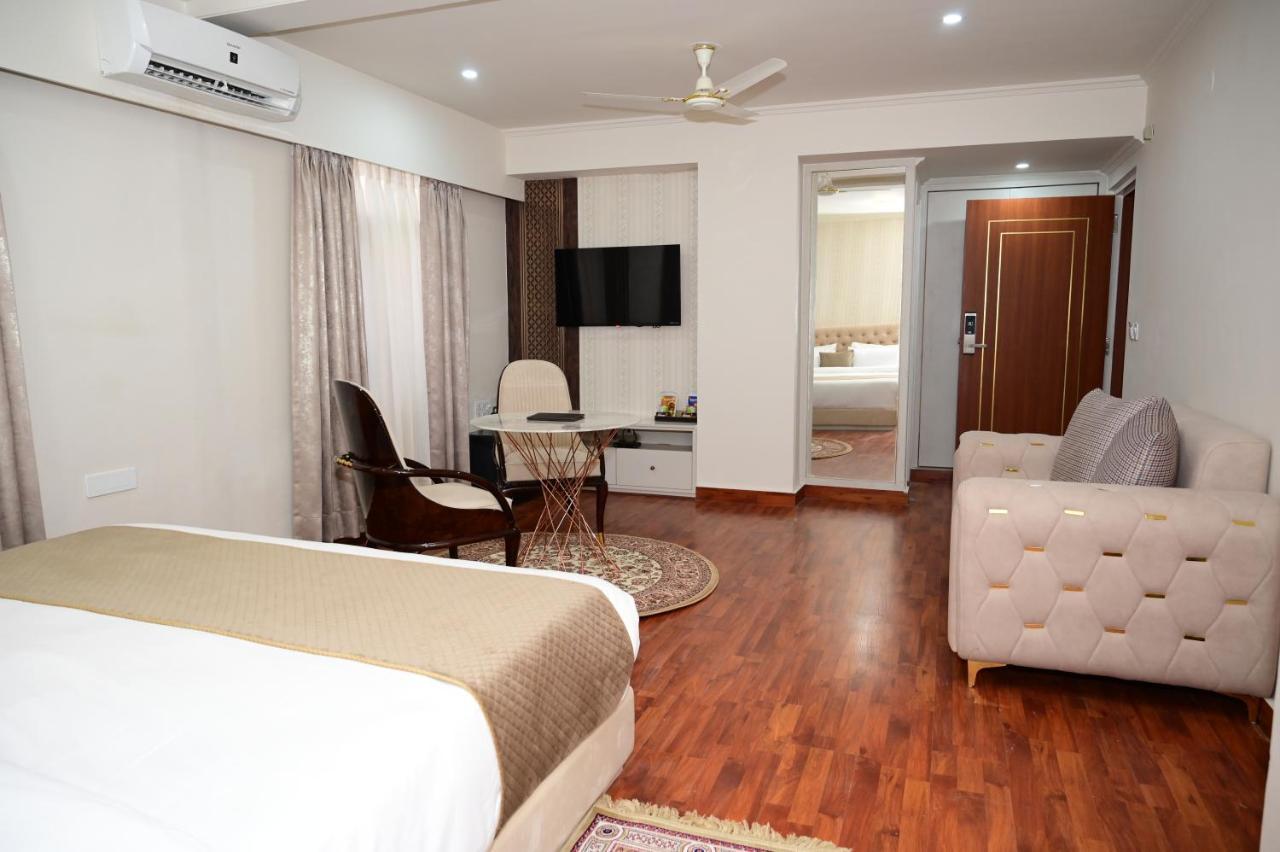 Hotel Amayra Jaipur