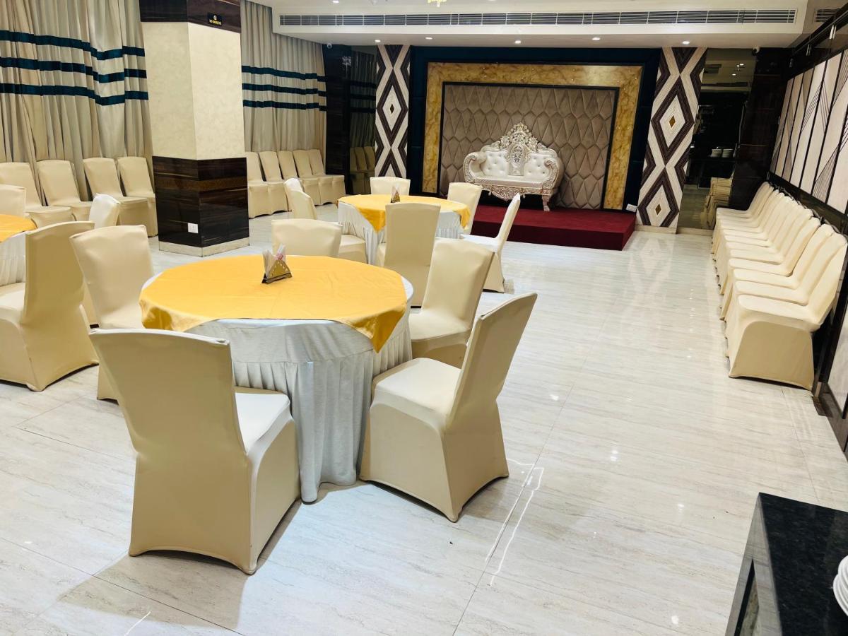 Roop Highlights Hotel Jaipur