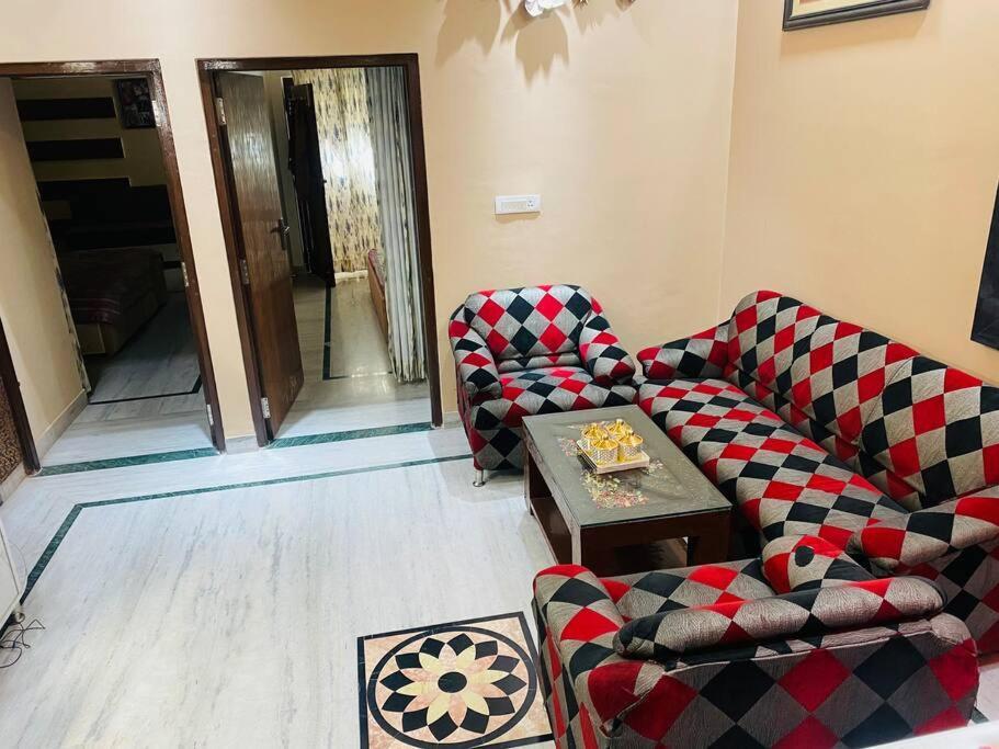 Apartment Away From Jaipur