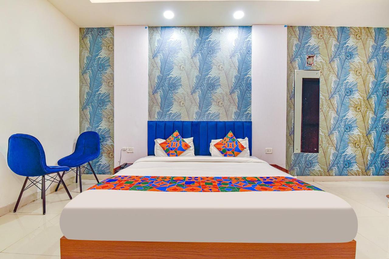 Fabhotel Alexa Hotel 3*