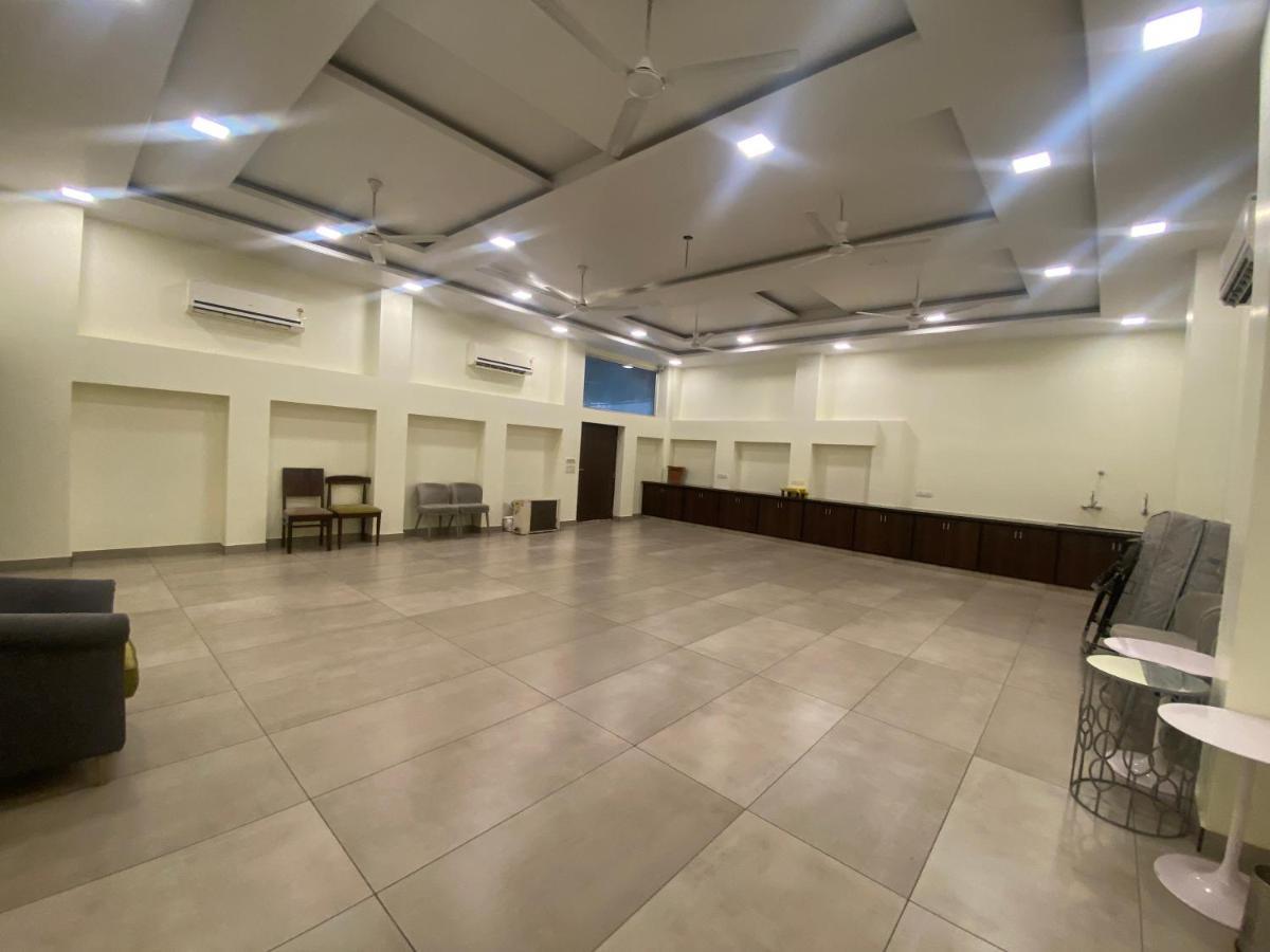 Cedar Bed & Breakfast Jaipur
