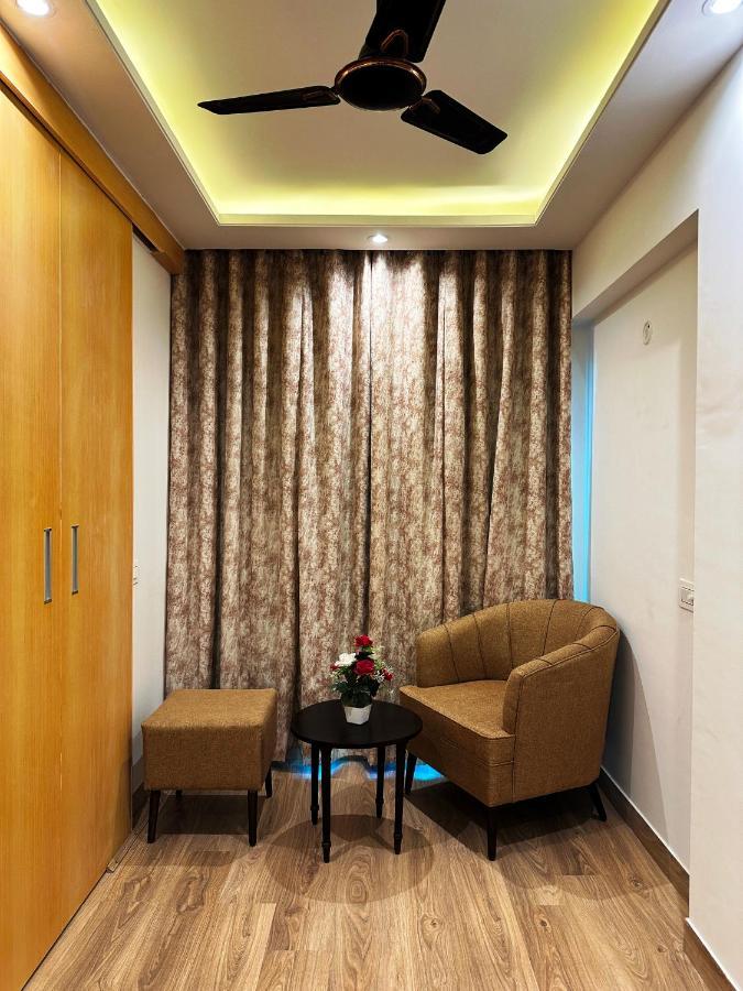 The Grand Anukampa Richi Rich Studio Approved By Govt Of India Jaipur