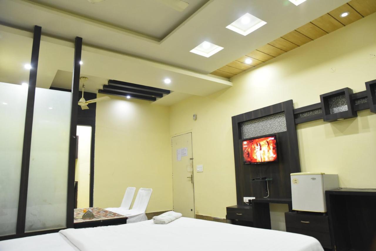 Hotel C-9