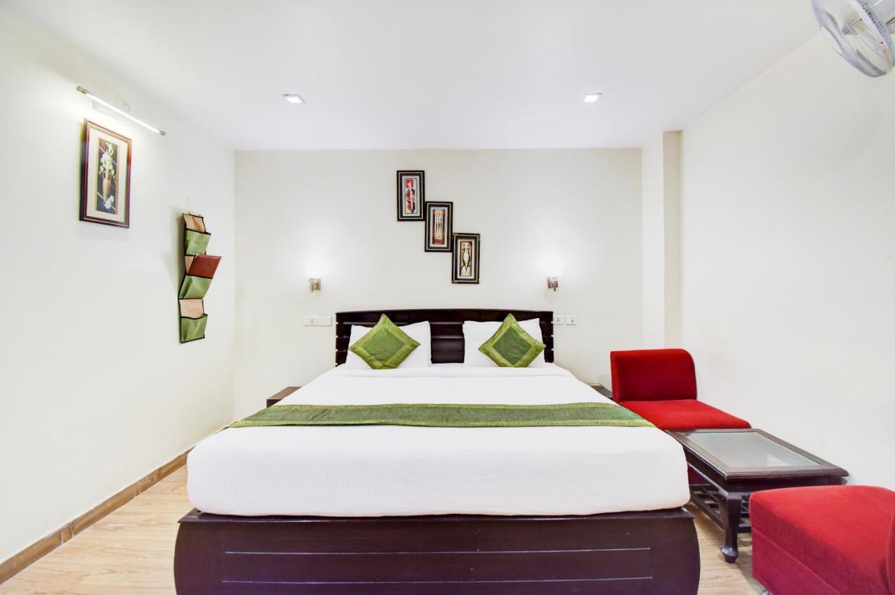 Hotel Sahibs Corporate - Family & Corporate