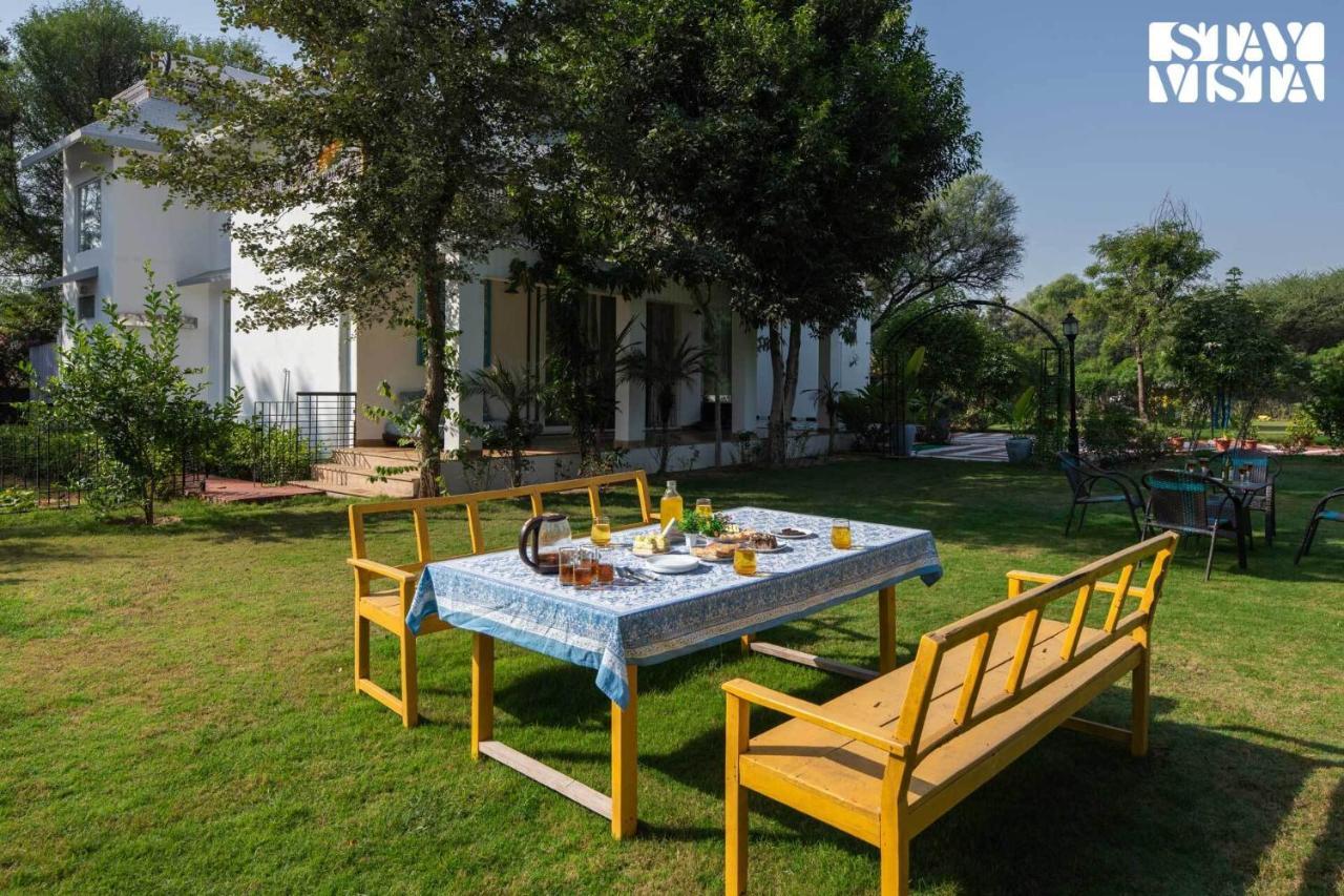 Villa Stayvista's Nature - Escape With Terrace-balconies With View, Lawn & Gazebo